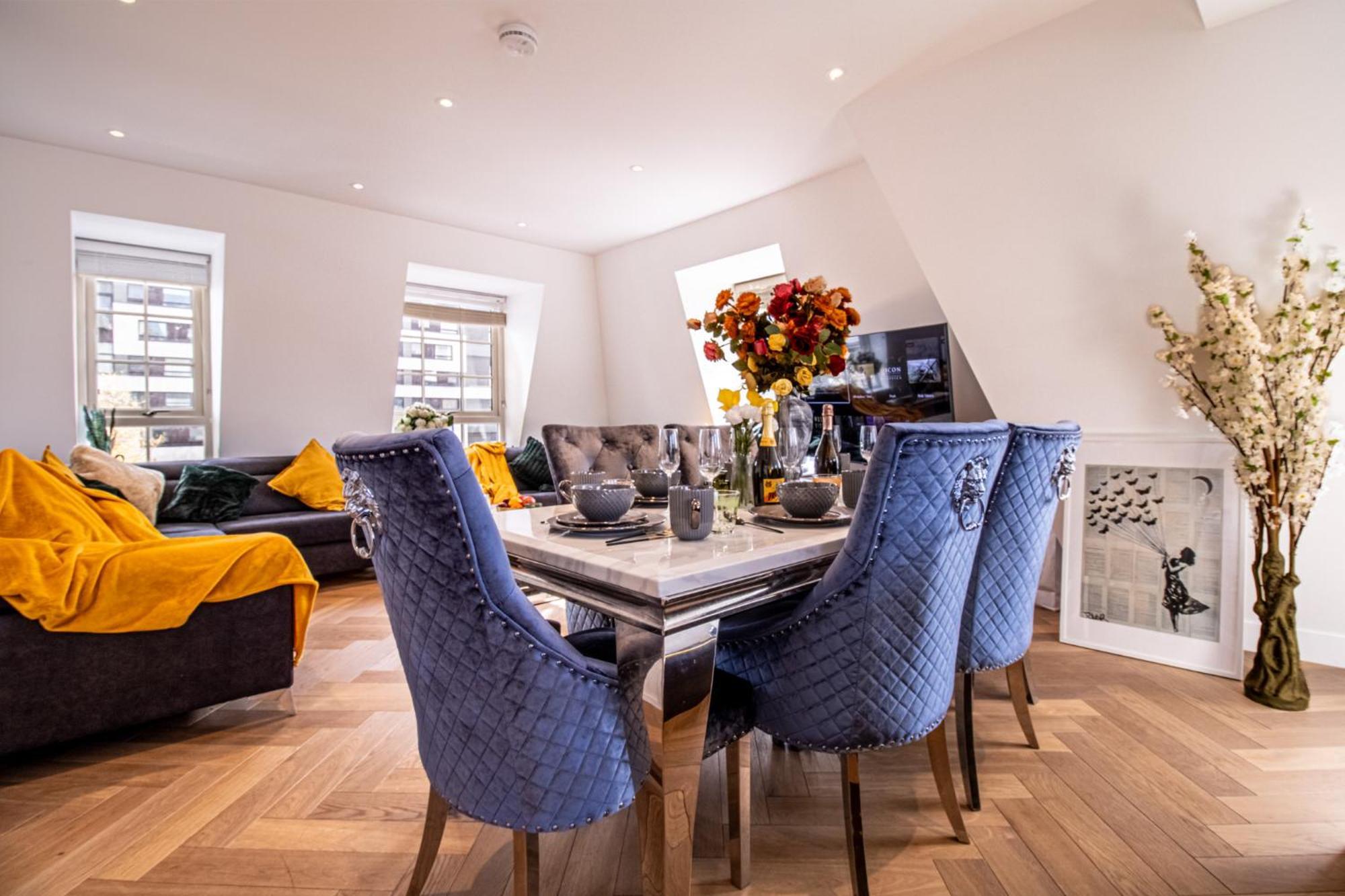 Elegant 3-Bedroom Penthouse In Marble Arch 70 London Bagian luar foto