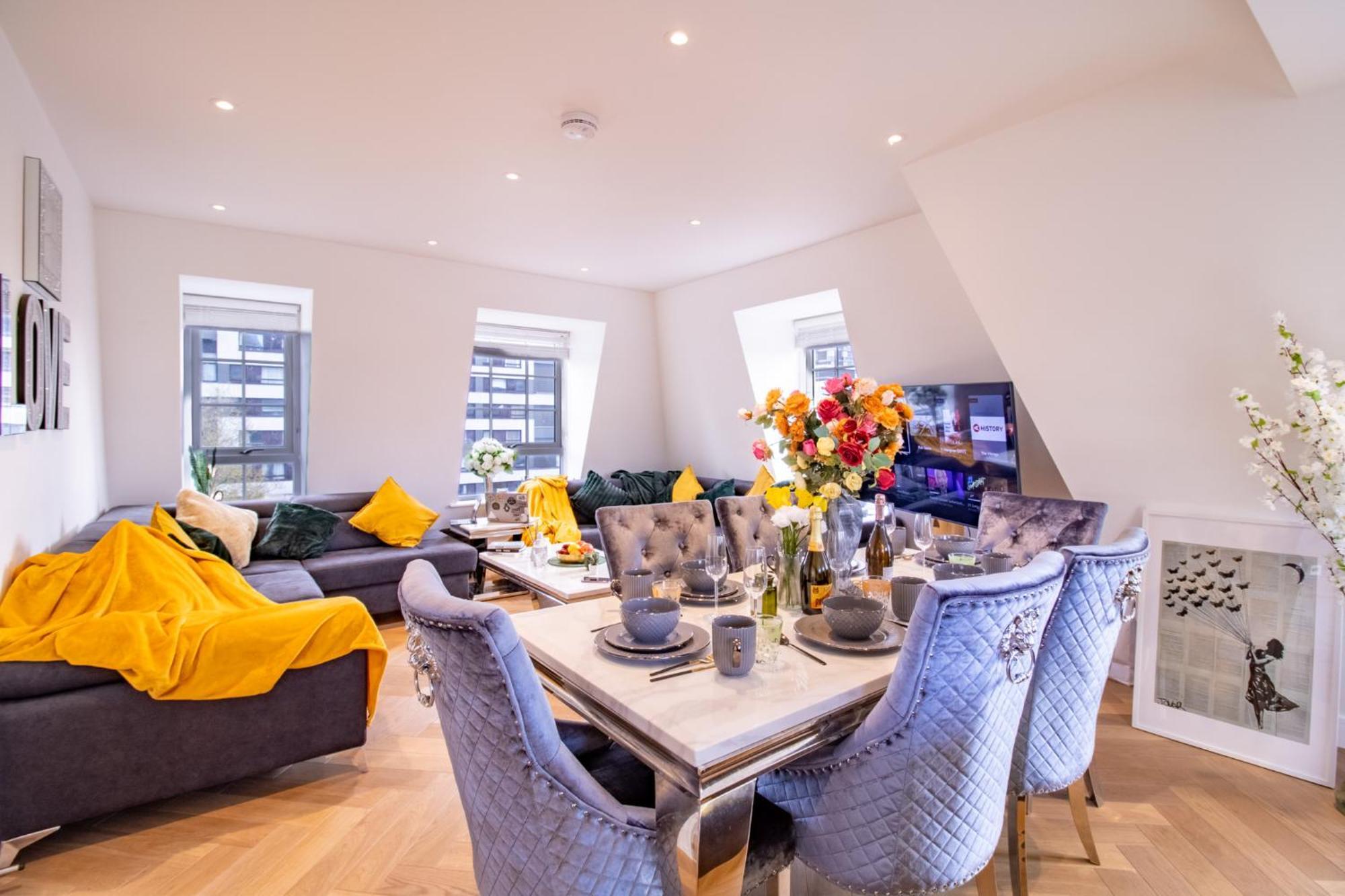 Elegant 3-Bedroom Penthouse In Marble Arch 70 London Bagian luar foto