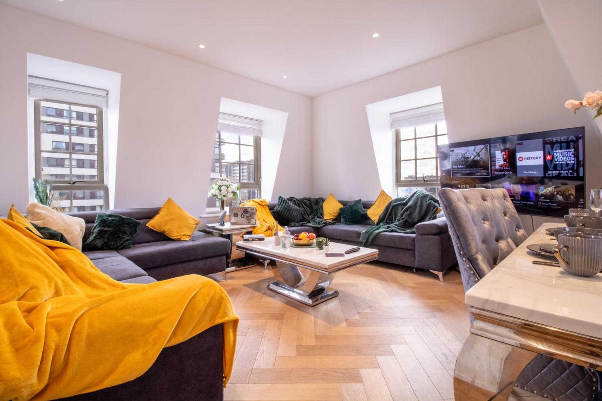 Elegant 3-Bedroom Penthouse In Marble Arch 70 London Bagian luar foto